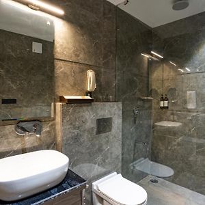 Executive Triple Room